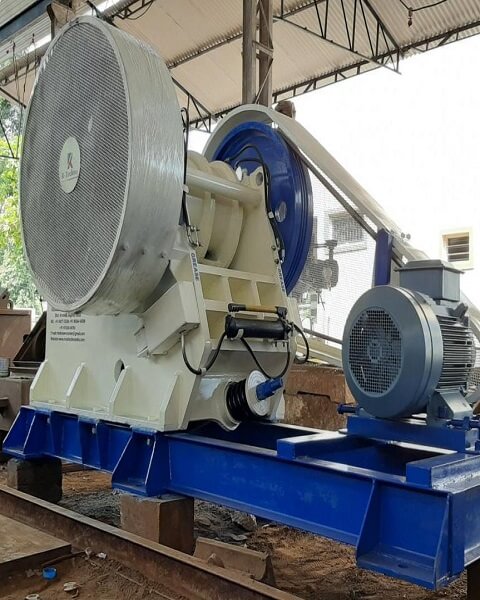 Crushing / Size Reduction Equipments